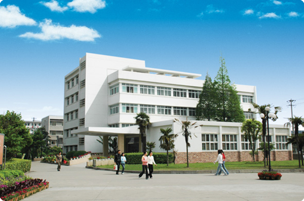 荆州理工职业学院