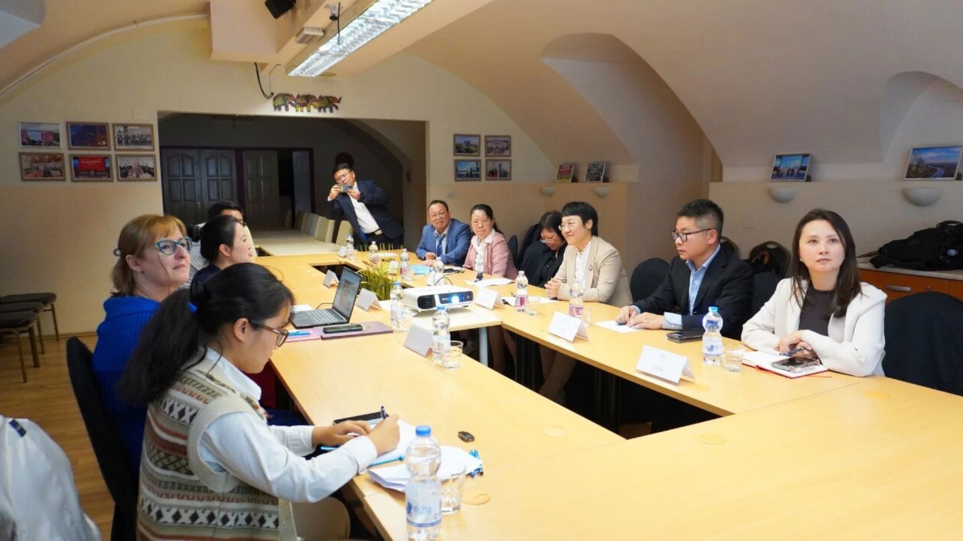 微信图片_20251112103135.jpg 微信图片_20251112103135.jpg