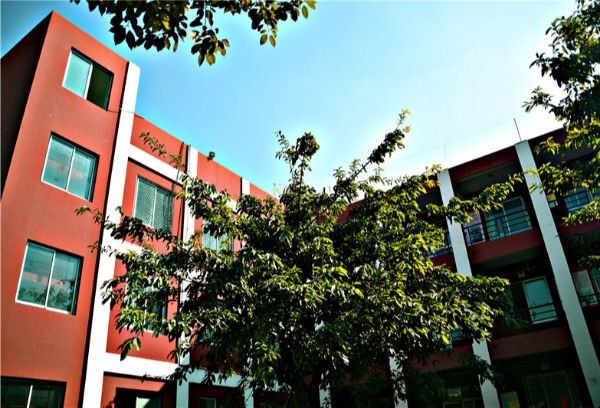 成都市天府职业技术学校是一所公办学校吗