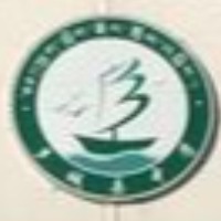 乡城县中学