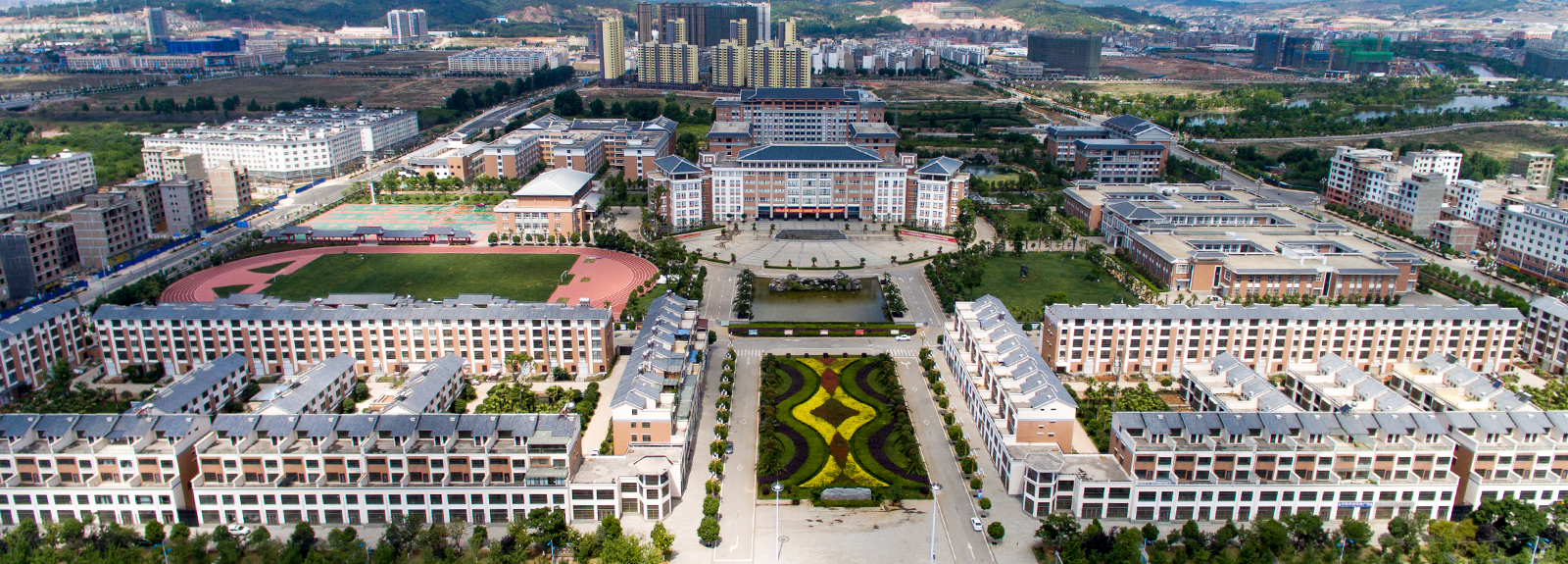云南技师学院校园环境图片