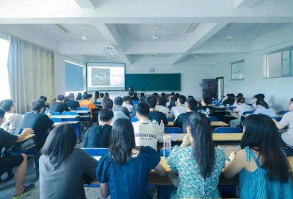中南林涉外学院开展2021年秋季开学第一课教学检查