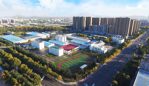 学校全景