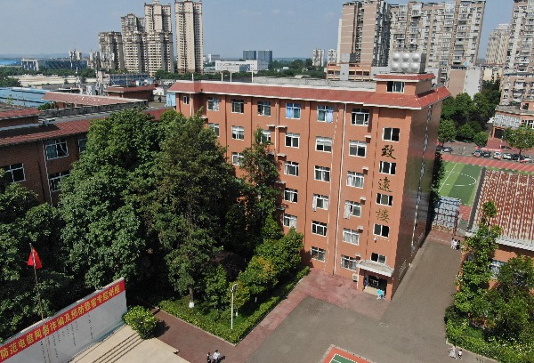 眉山科学技术学校有哪些专业？