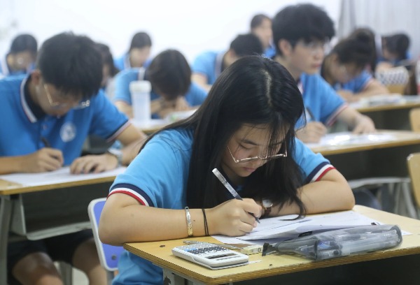 中专和职高哪个好一点？