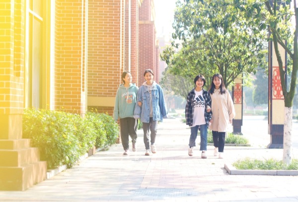 高职开学在即：要不要加入学生会？