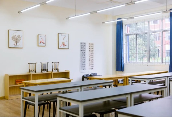 孩子成绩太差中考注定落榜，这么做照样上大学！