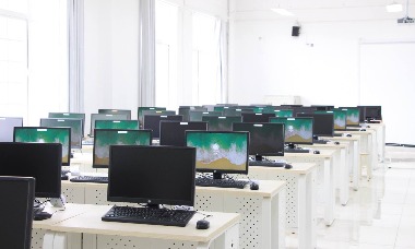 计算机应用实训室