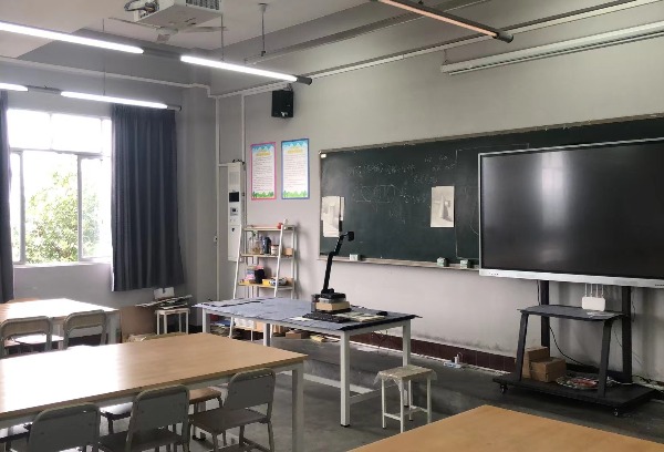 广州首次实现普高与中职学籍互转，目前转换只有一次机会