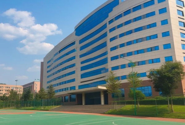 教育部留学服务中心更新官方学位认证的境外院校！马来西亚4所院校被移除