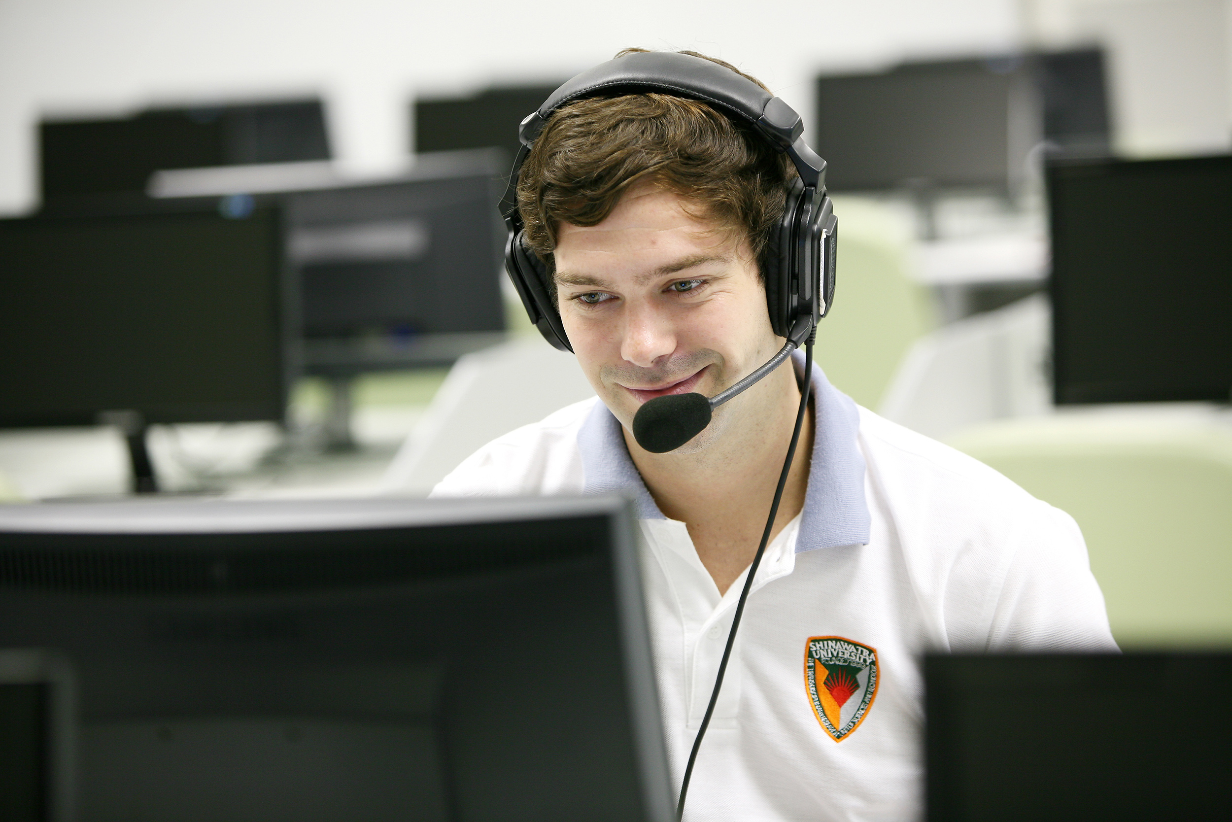 高校老师去泰国读博士，有哪些优势？